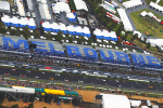 Ecclestone poleci do Australii