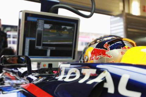 Vettel najszybszy na suchym Silverstone
