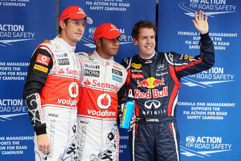 Hamilton przełamał dominację Red Bulla