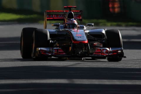 Button pewnie wygrywa GP Australii