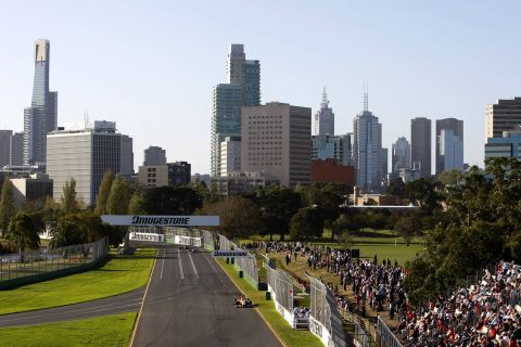 Vettel otwiera sezon na czele tabeli wyników