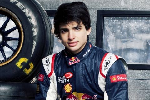 Sainzowi nie śpieszy się do F1