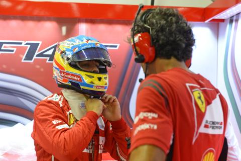 Alonso najszybszy przed kwalifikacjami