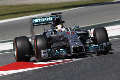 Q2: Mercedes pewny swojej formy na Suzuce