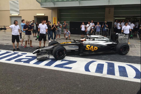 Bottas najszybszy, McLaren Honda z problemami