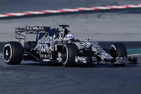 Ricciardo najszybszy drugiego dnia pod Barceloną