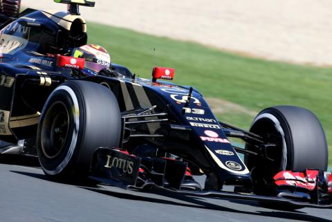 Grosejan zdobywa pierwsze punkty dla duetu Lotus-Mercedes