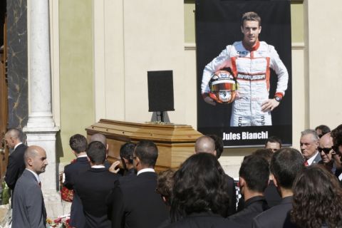 Bianchi spoczął w grobie w rodzinnej Nicei
