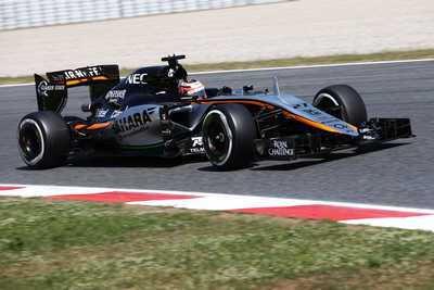 Czerwona flaga utrudniła Force India pracę
