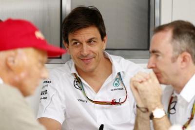 Mercedes nie chce uderzyć w Ferrari
