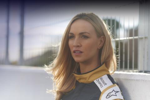 Carmen Jorda zostaje z Renault