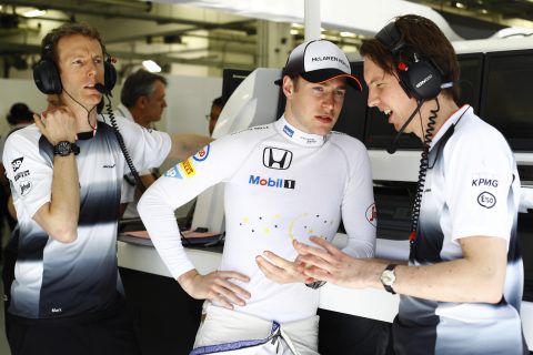 Świetny debiut Vandoorne'a