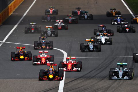 Ferrari znowu nie ma szczęścia, ale staje na podium