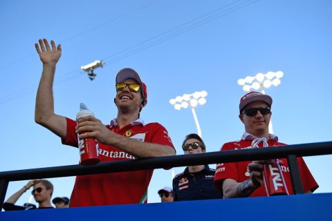 Kierowcy Ferrari najszybsi, ale na miękkich oponach