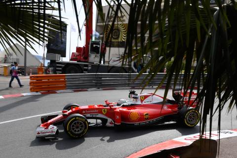 Vettel najszybszy przed czasówką