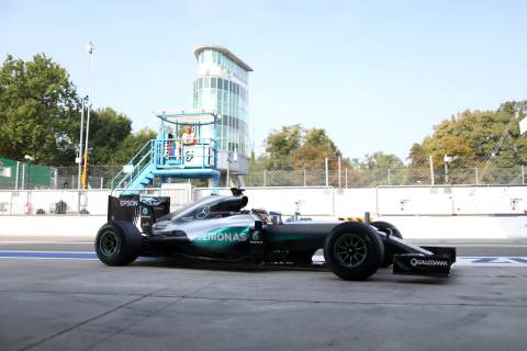Hamilton: cały czas mamy problem ze sprzęgłem