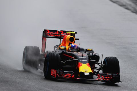 Jazda Verstappena przyćmiła kolejną wygraną Mercedesa