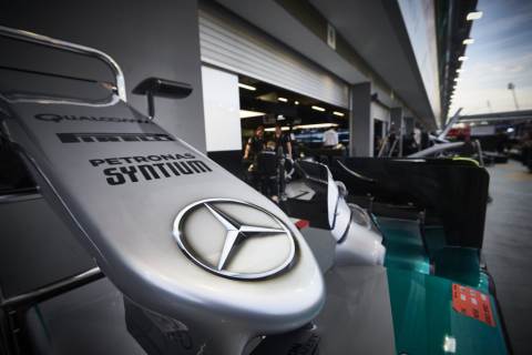 Mercedes nie potwierdzi składu przed Nowym Rokiem