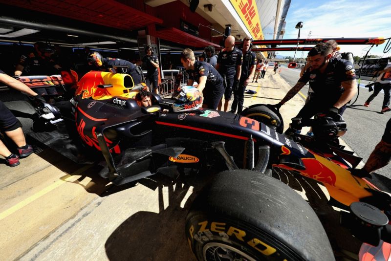 Red Bull uważa, że zmniejszył stratę do Ferrari