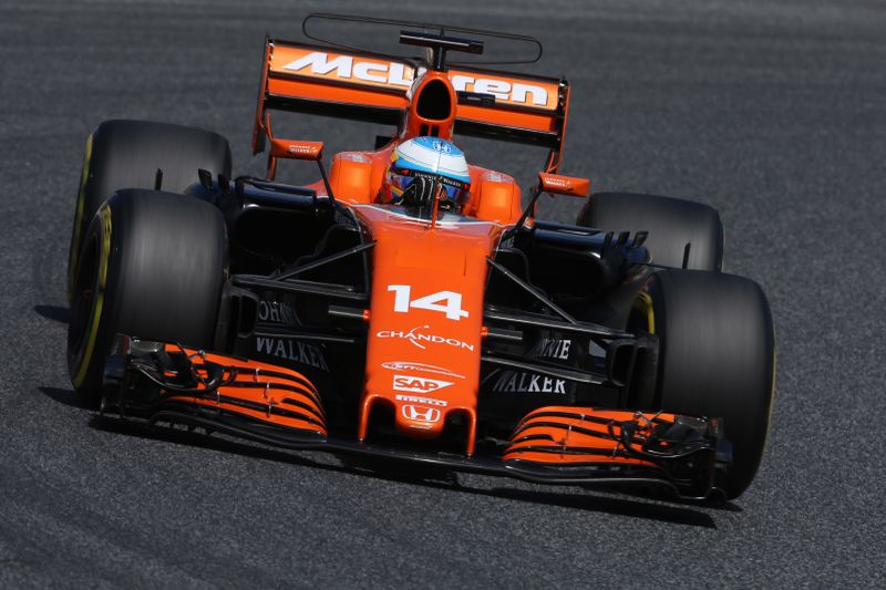 Vandoorne skupiał się dzisiaj na pomaganiu Alonso