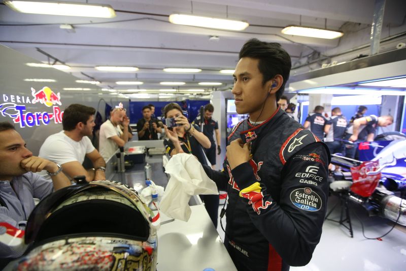 Gelael wystąpi w czterech piątkowych treningach z Toro Rosso