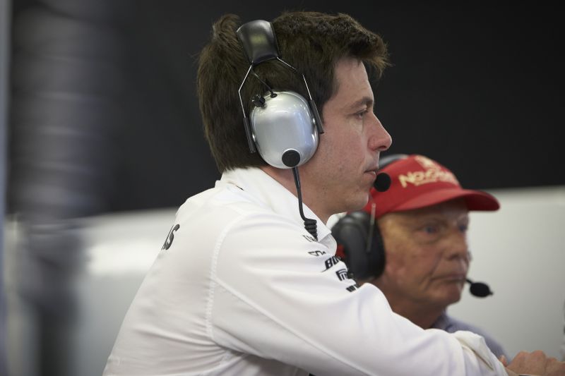 Wolff kwestionuje jakość usługi meteorologicznej F1