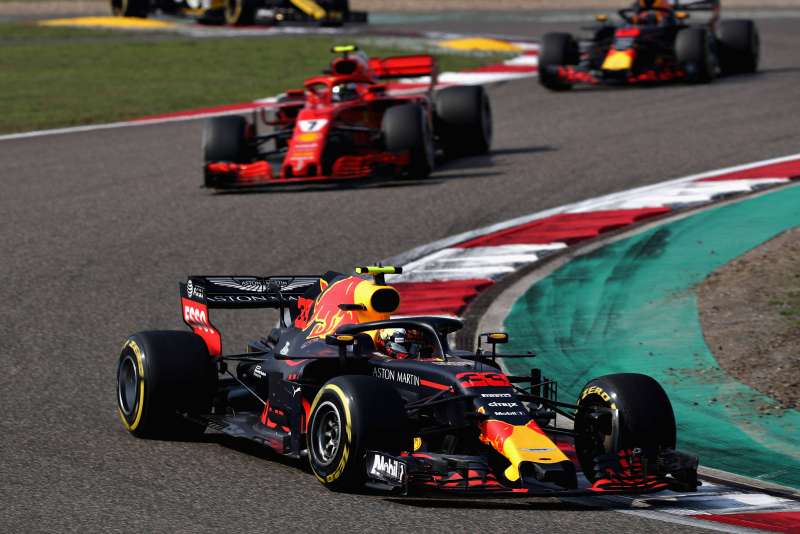 Verstappen wziął winę na siebie i przeprosił Vettela