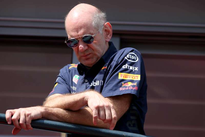 Adrian Newey dementuje plotki łączące go z Renault