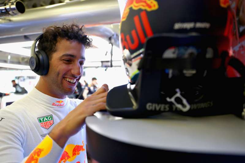 Pech Verstappena, dobre tempo Ricciardo
