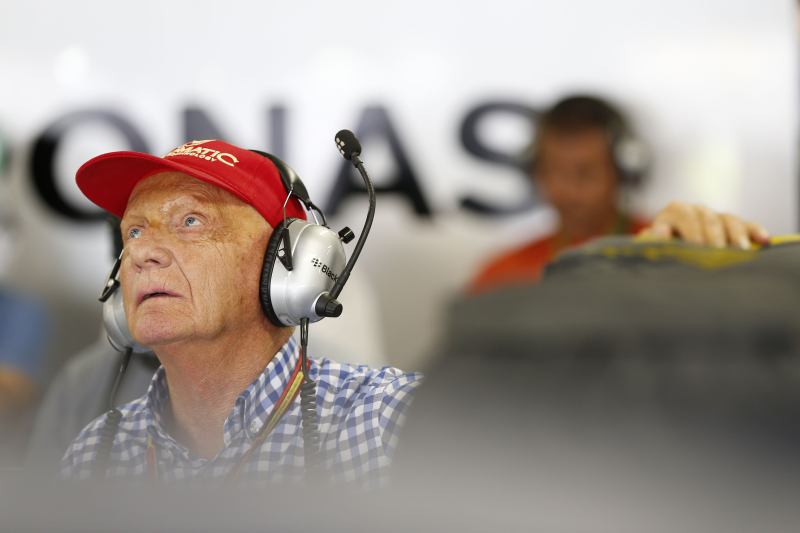 Lauda przeszedł operację przeszczepu płuca