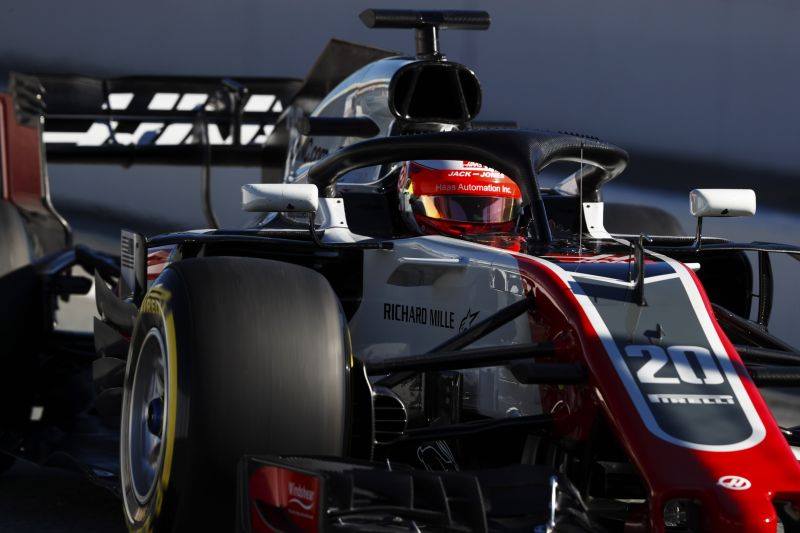 Magnussen narzeka na lusterka w F1