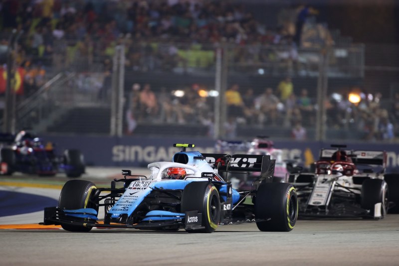 Kubica przejechał GP Singapuru z kontuzją barku