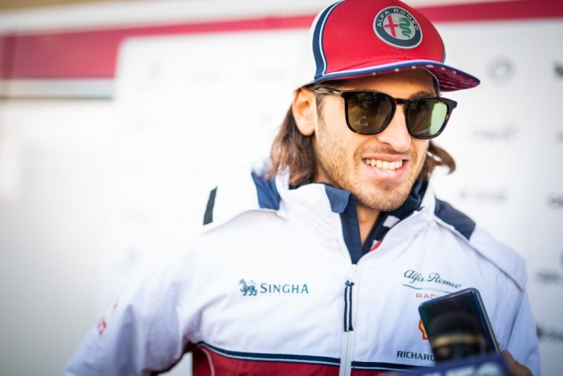 Giovinazzi zostaje w Alfie Romeo na sezon 2020