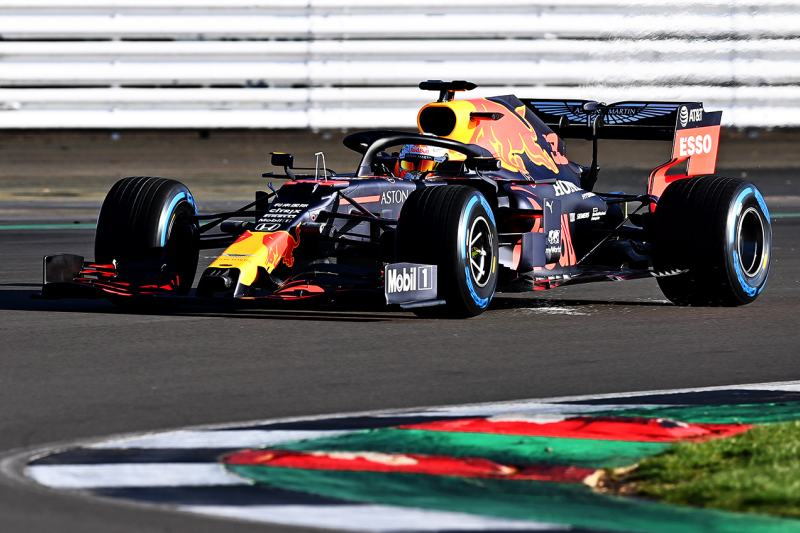 Red Bull pokazał nowy bolid RB16