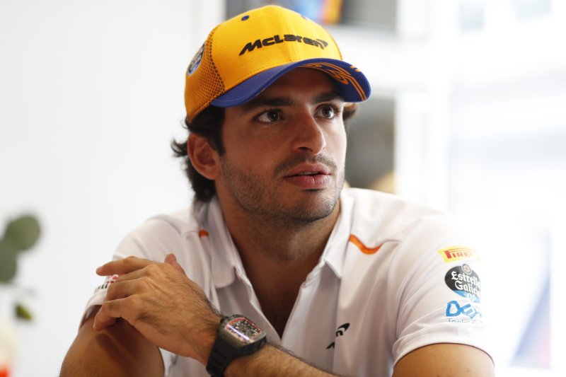 Sainz: skopiowanie Mercedesa na podstawie zdjęć jest niemożliwe