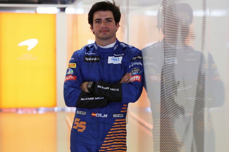 Carlos Sainz poddał się dobrowolnej kwarantannie