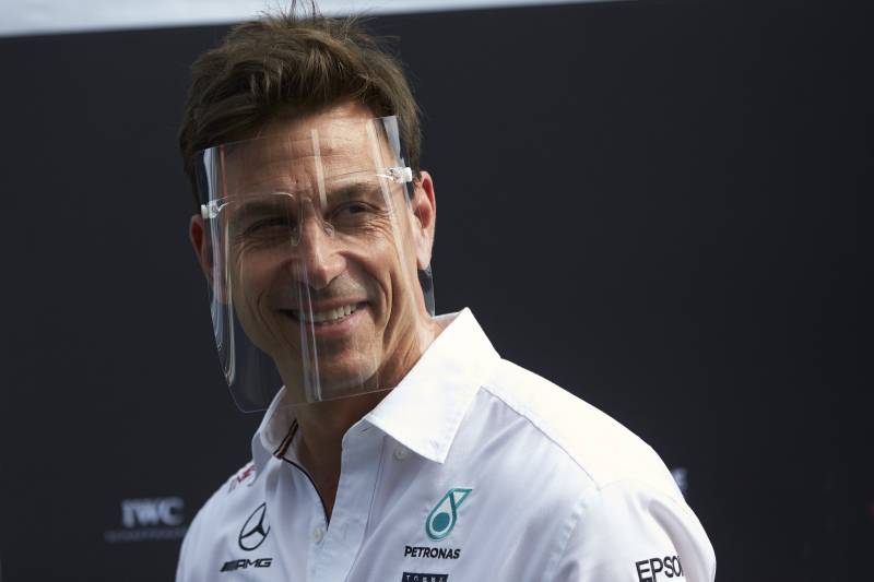 Wolff: Hamilton otrzymał zbyt surową karę