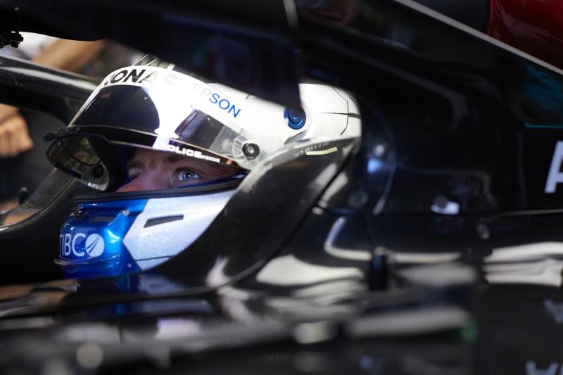 Bottas nie wie skąd wzięła się tak duża strata do Hamiltona