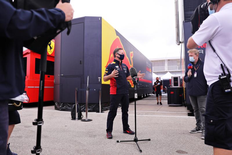 Zespoły Red Bulla nie zamierzają iść w ślady Hondy i pozostaną w F1