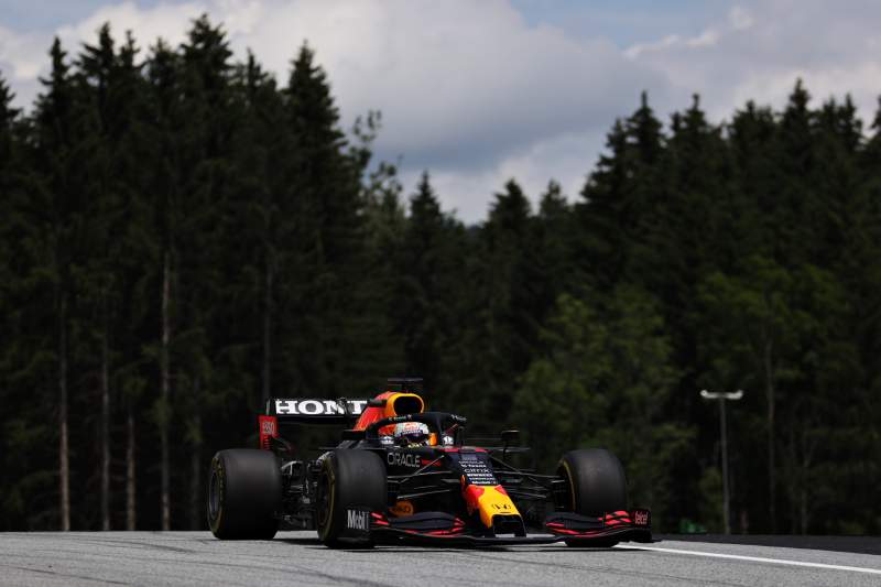 Verstappen znowu najszybszy, Bottas obrócił bolid w alei serwisowej