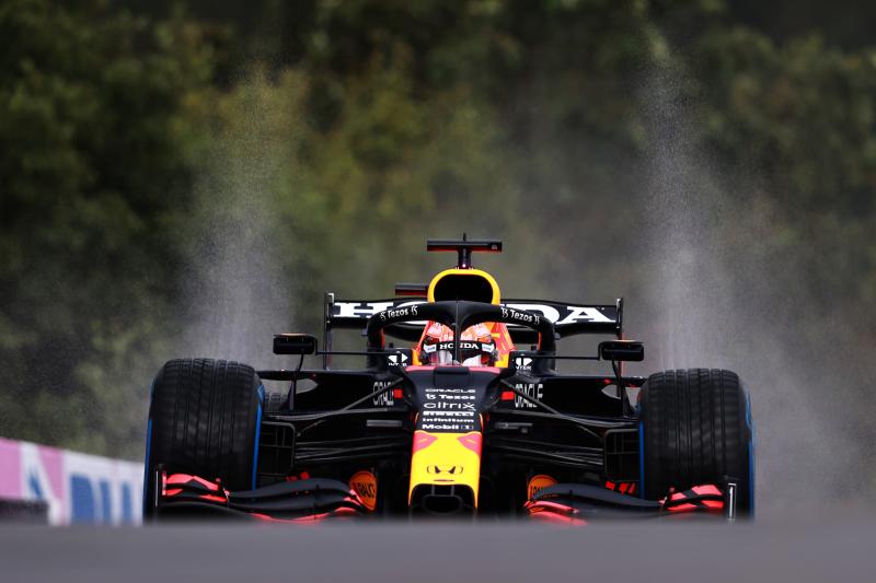 Verstappen zdobył pole position, ale to Russell skradł przedstawienie