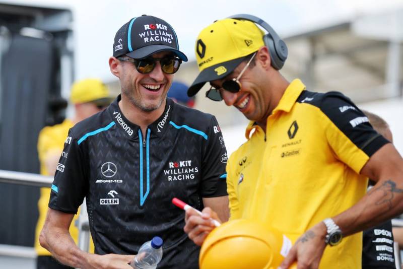 Kubica i Ricciardo łączeni z Astonem Martinem