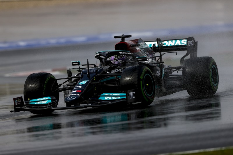 Hamilton najszybszy, ale to Bottas z 18. pole position