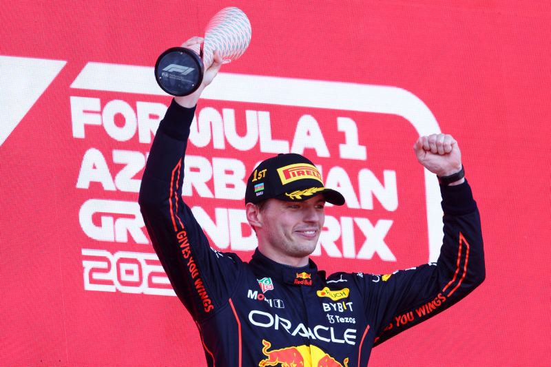 Obserwatorzy zgodni - Verstappen sięgnie po mistrzostwo świata w 2022 roku