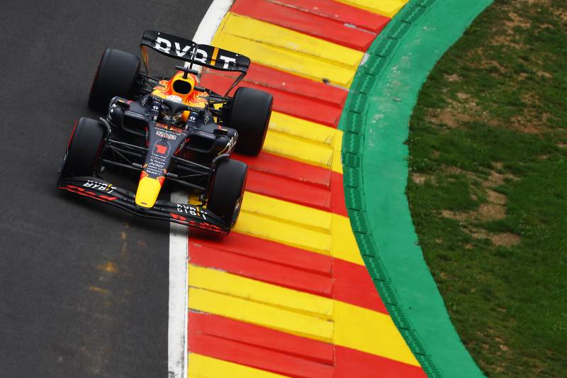 Verstappen wygrał kwalifikacje do GP Belgii przed Sainzem i Perezem