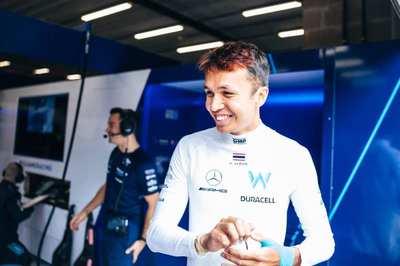 Albon awansował do Q3, a do wyścigu ruszy z 6. pola