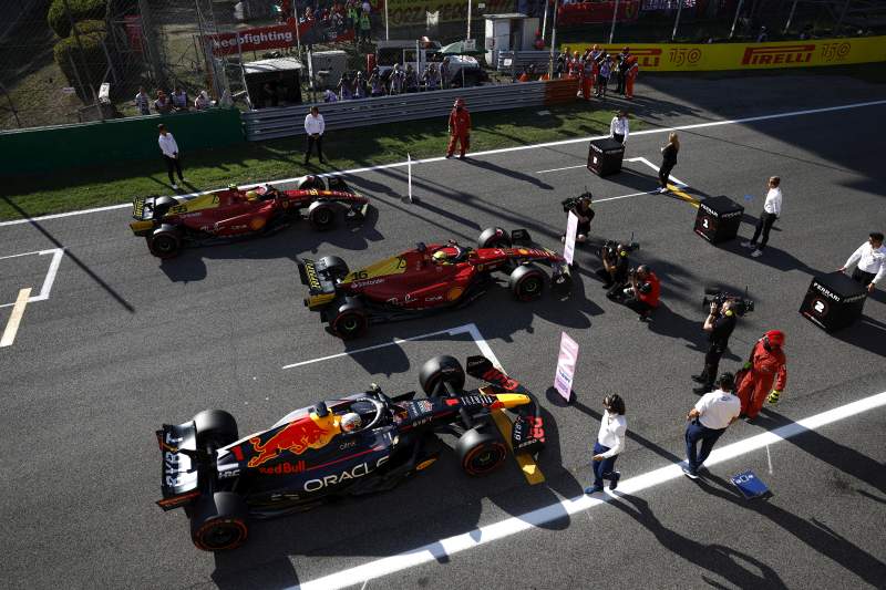 Ferrari i Red Bull szykują ostatnie pakiety poprawek w 2022 roku