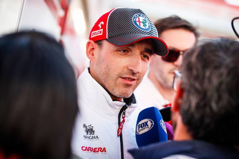 Robert Kubica padł ofiarą hakerów - apeluje o pomoc do kibiców