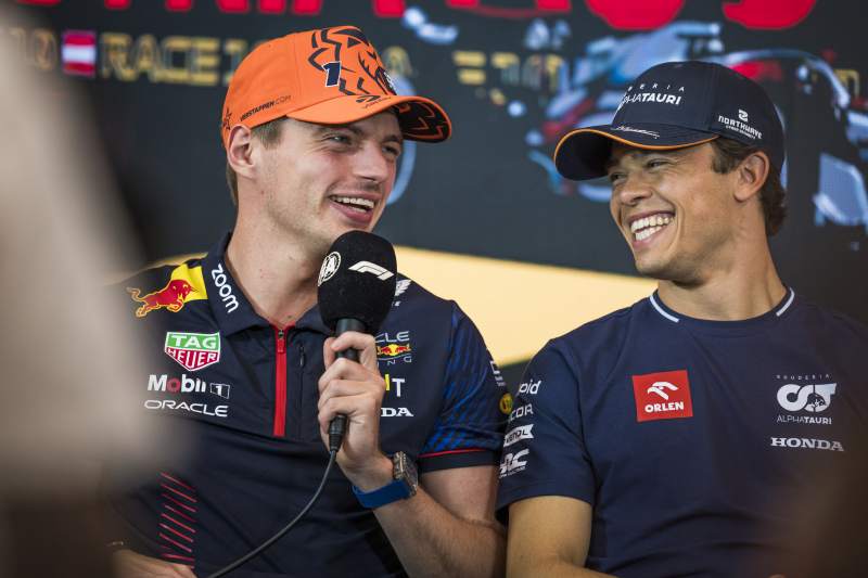 Verstappen stanął w obronie de Vriesa po krytyce Marko