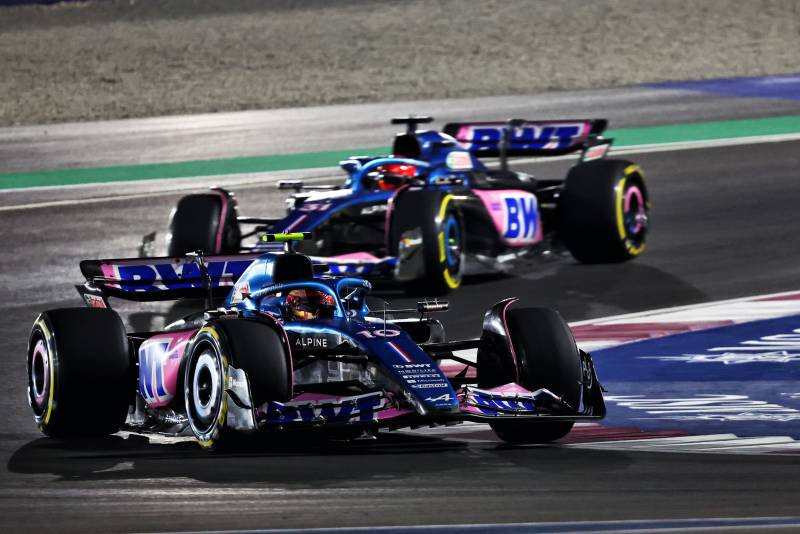 Ocon siódmy, Gasly wyleciał ze strefy punktowej po nałożeniu kar